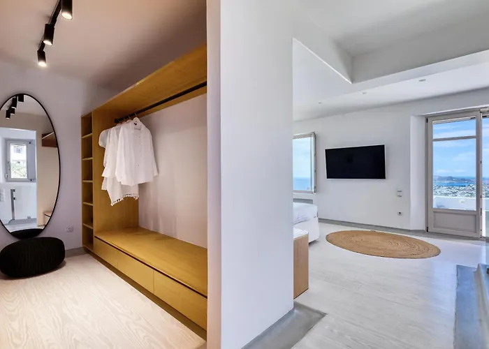 Alia Mykonos Villa *