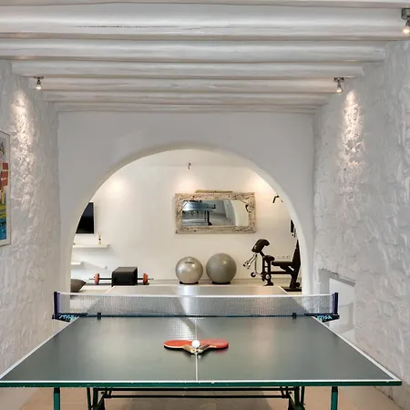 Alia Mykonos
